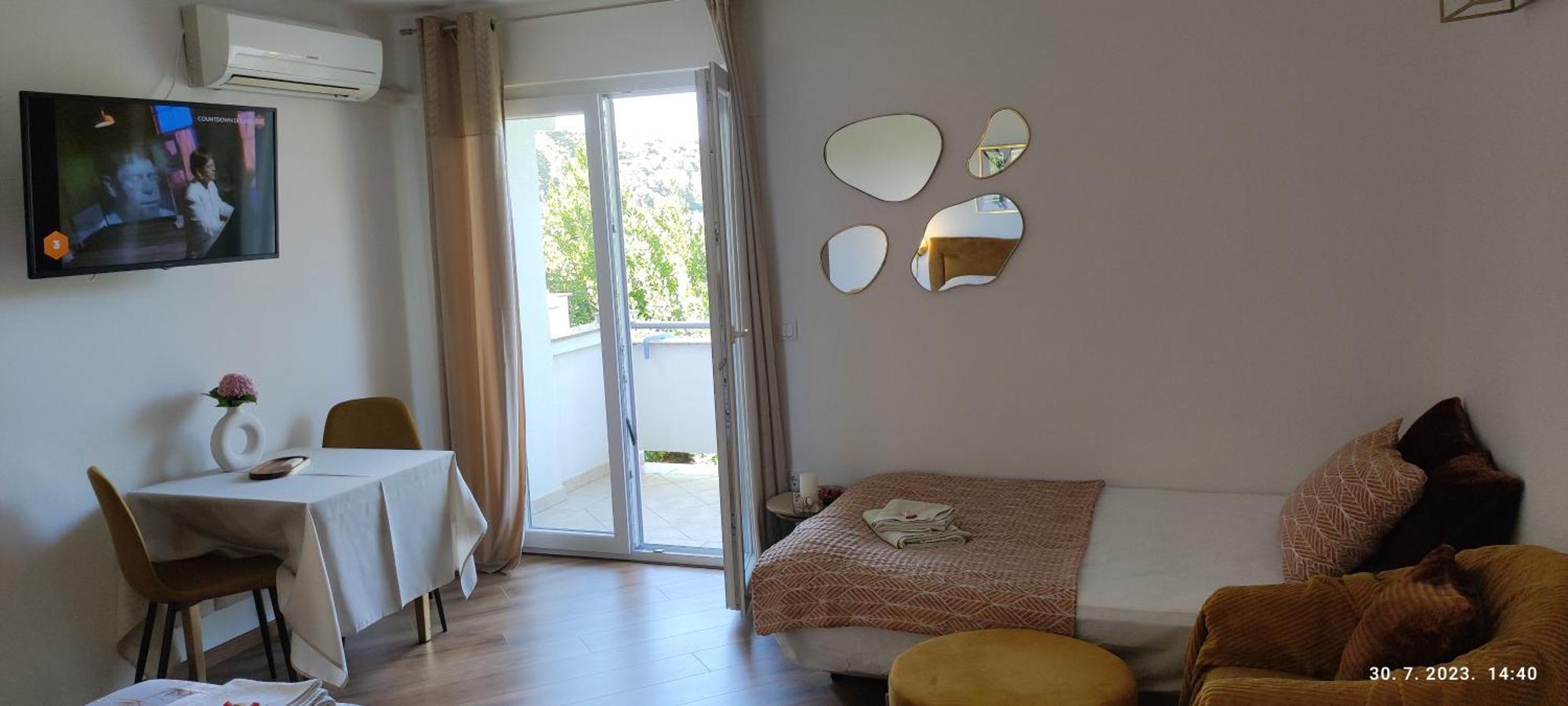 Riviera Rooms And Apartments Palit ภายนอก รูปภาพ