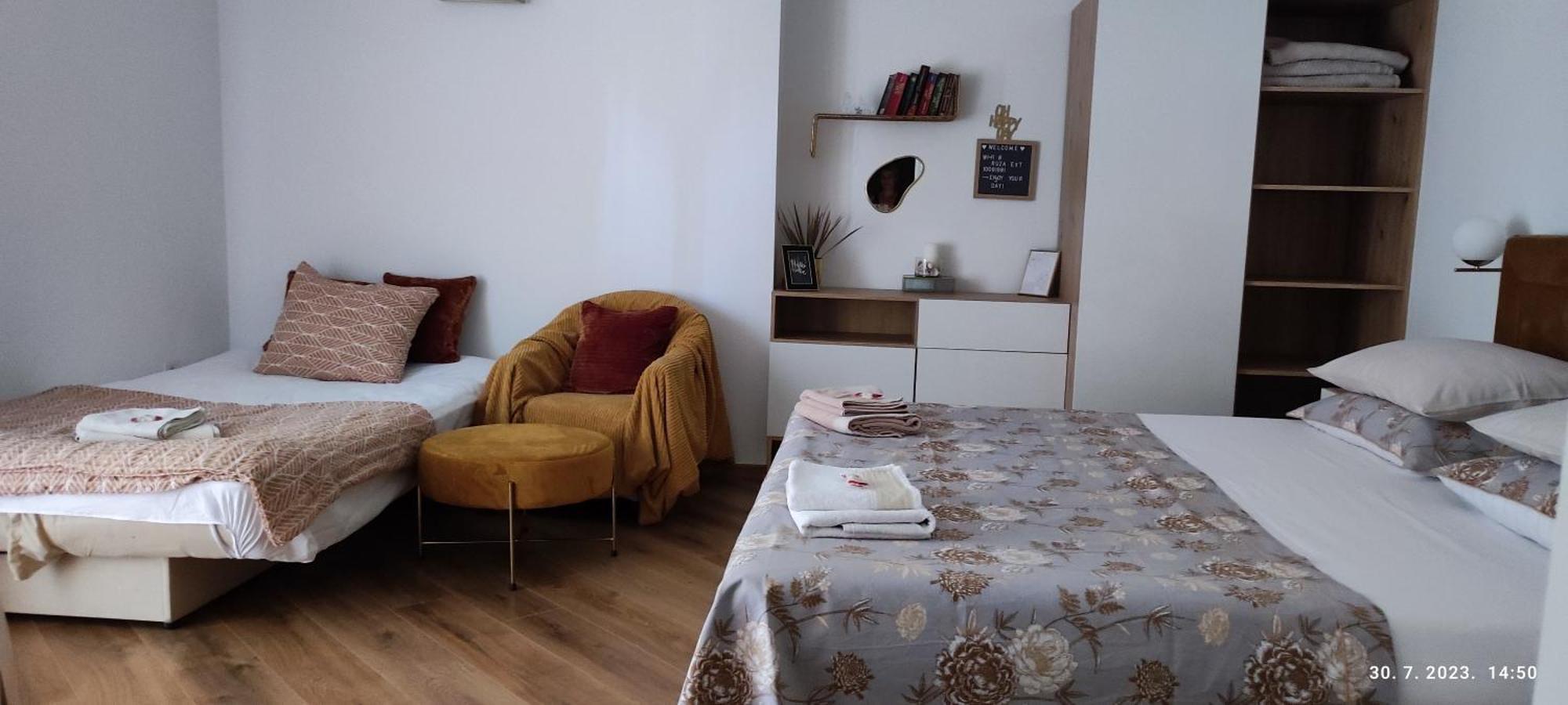 Riviera Rooms And Apartments Palit ภายนอก รูปภาพ